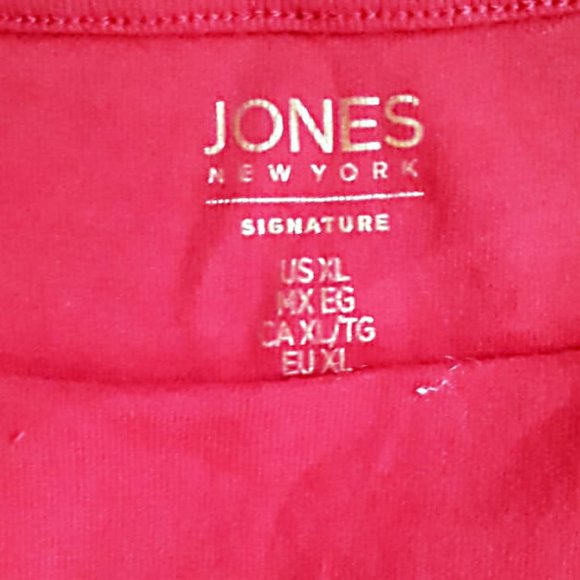 Deep Pink Blouse - Picture 3 of 4